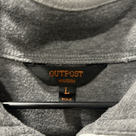 Men’s Outpost half zip pullover. Purchased from Buckle. Size Large/ light grey. - Picture 2 of 3
